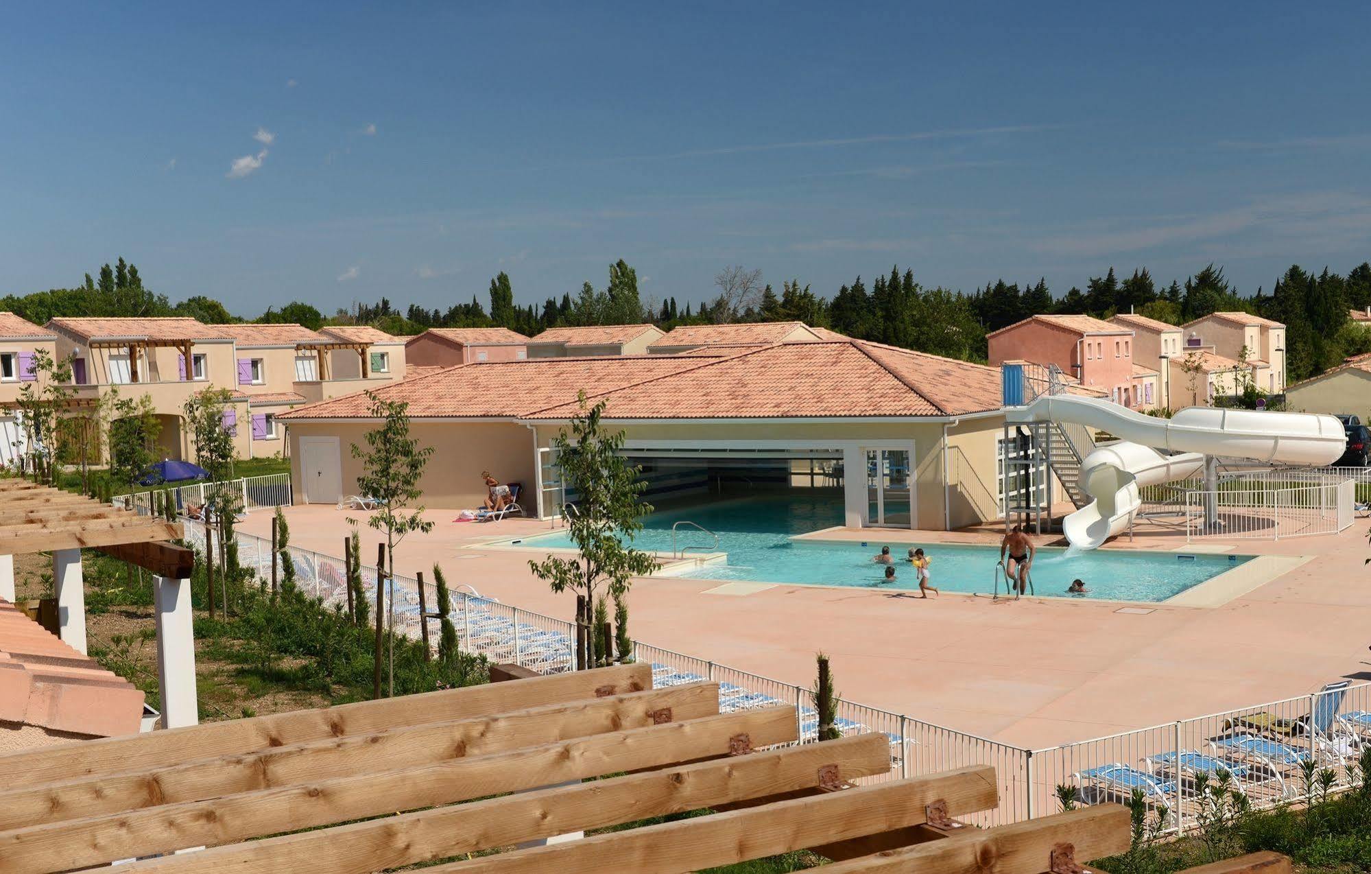 פרדו Residence Odalys Le Mas Des Alpilles מראה חיצוני תמונה