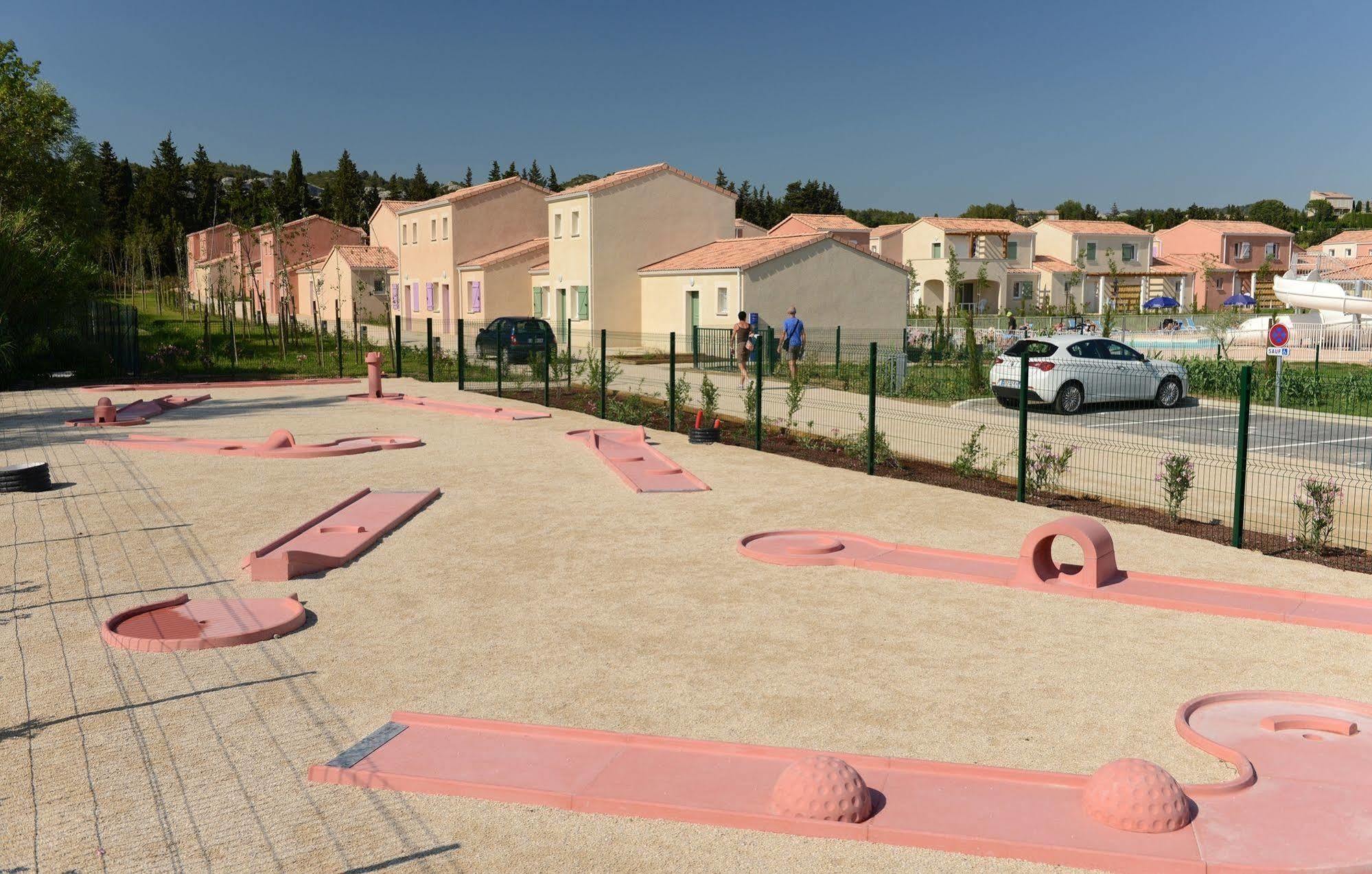 פרדו Residence Odalys Le Mas Des Alpilles מראה חיצוני תמונה